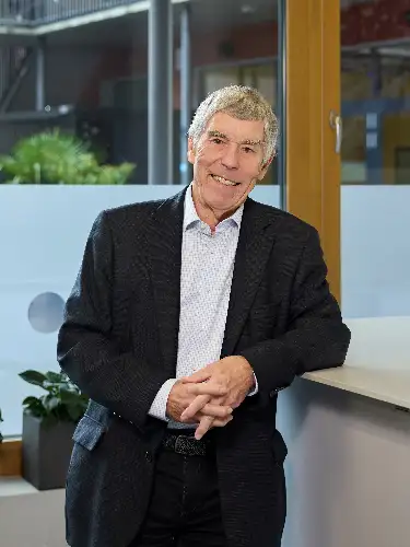 Unternehmen &bull; Vogel Architekten AG &bull; Mueller Markus back